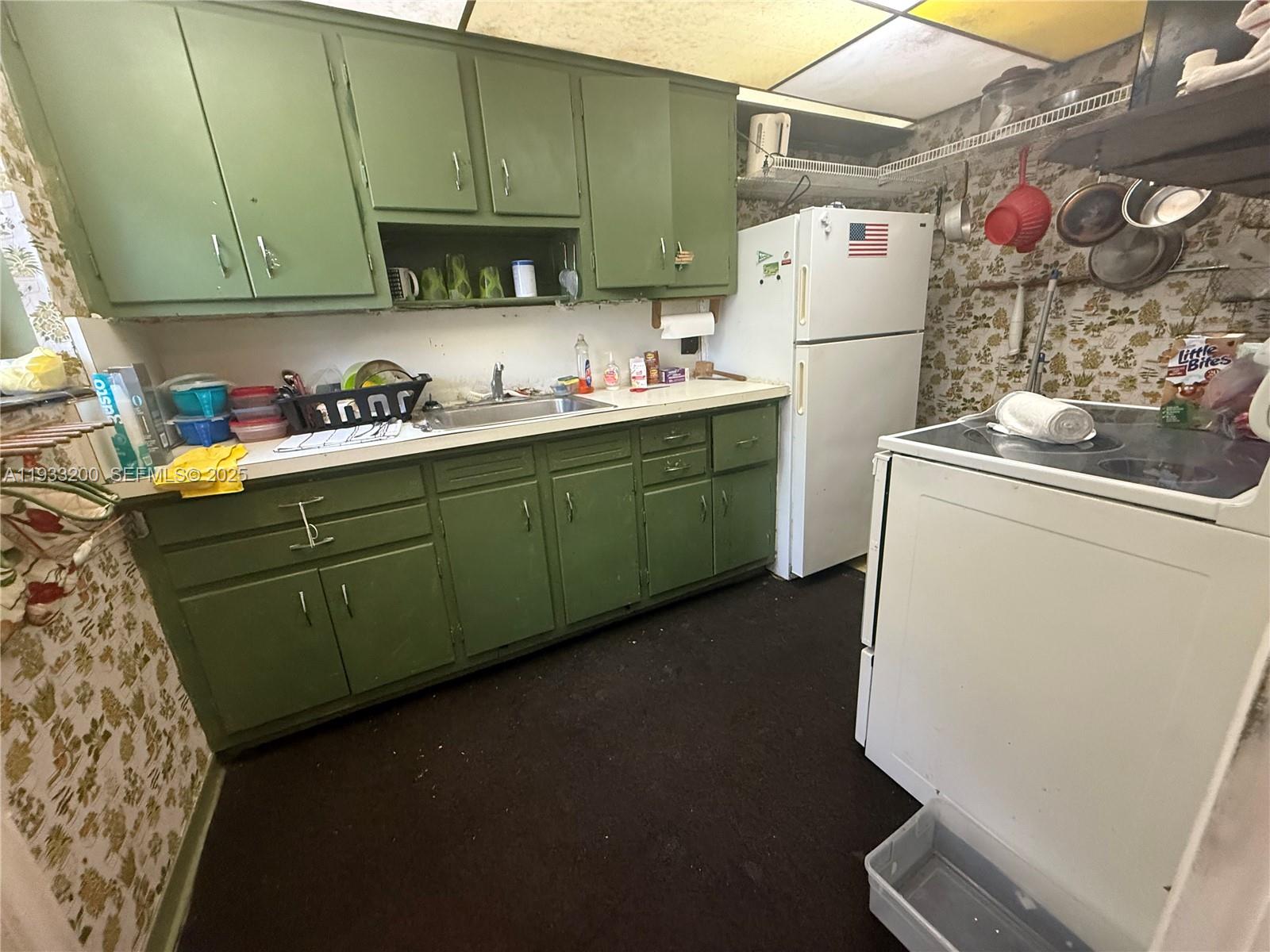 SUNSET HEIGHTS - Residential