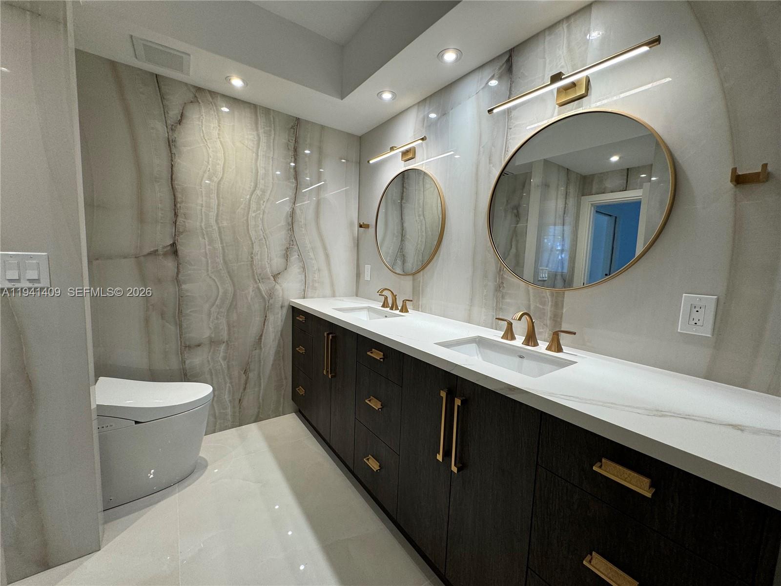 ASHLEY APARTMENTS CONDOMI - Residential