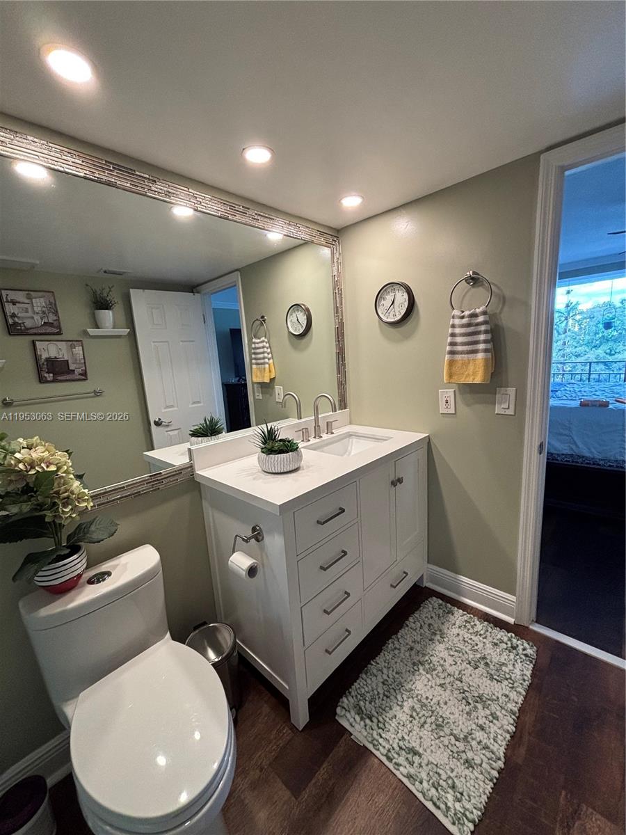 Yorktown Condominium - Residential