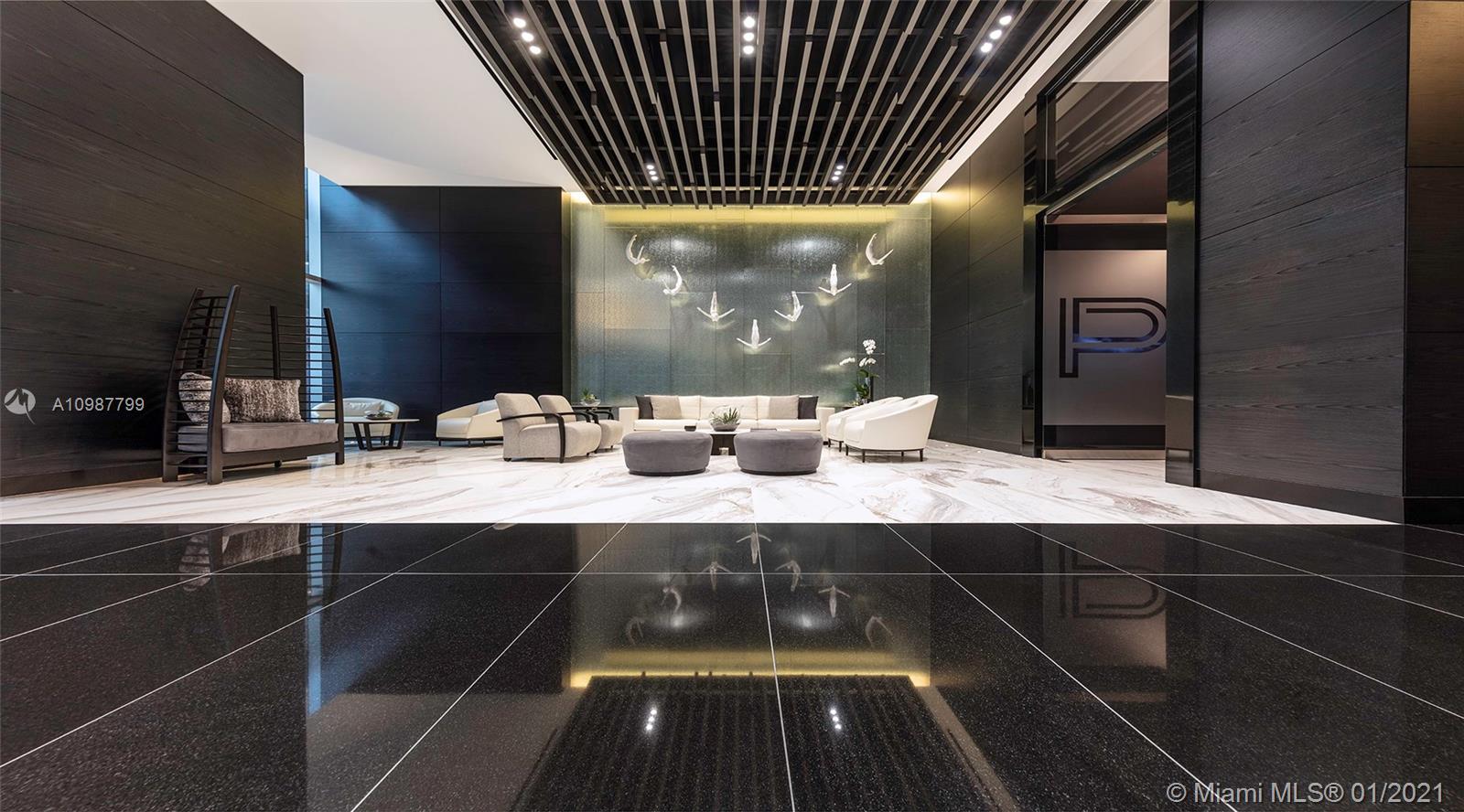 PARAMOUNT MIAMI - Residential