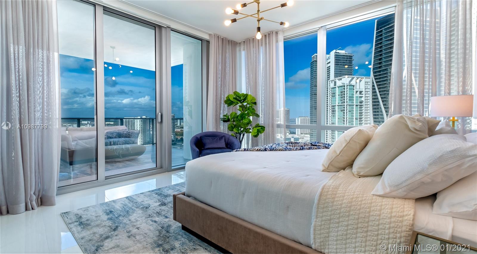 PARAMOUNT MIAMI - Residential