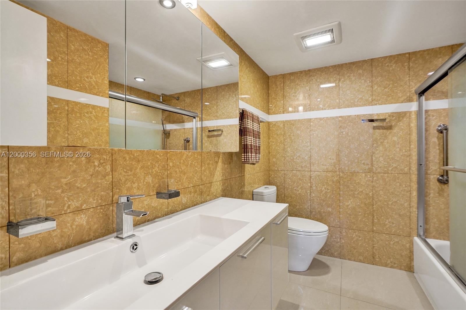 BRITANNIA AT QUADOMAIN CO - Residential Lease