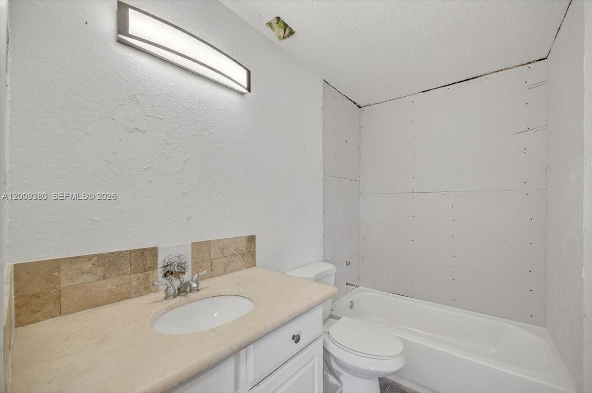 WALDIN PARK ESTATES - Residential