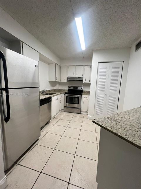6195 NW 186th St 120 Hialeah FL 33015