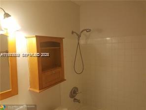 AZUL AT KIMBERLY LAKE CON - Residential Lease