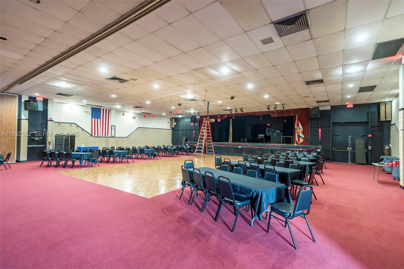 CONDOMINIUM 8 OF ENVIRON - Residential