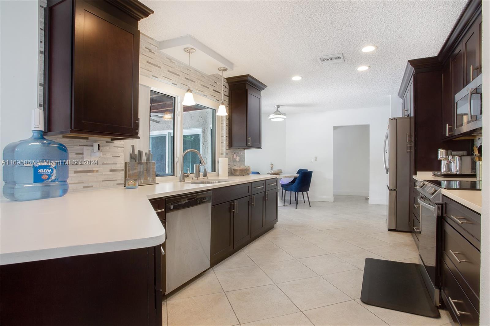 892 NW 83rd Dr