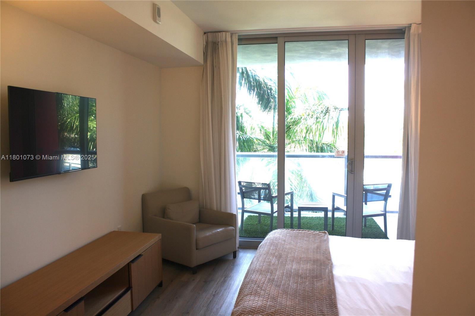 BEACHWALK CONDOMINIUM - Residential