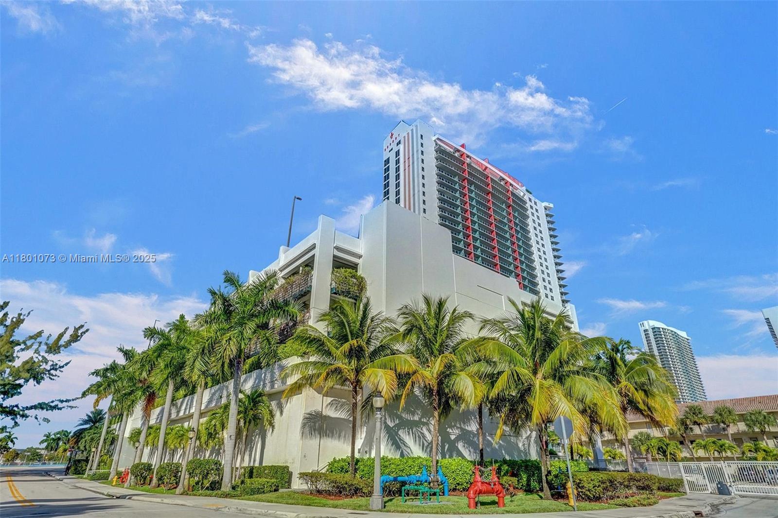 BEACHWALK CONDOMINIUM - Residential