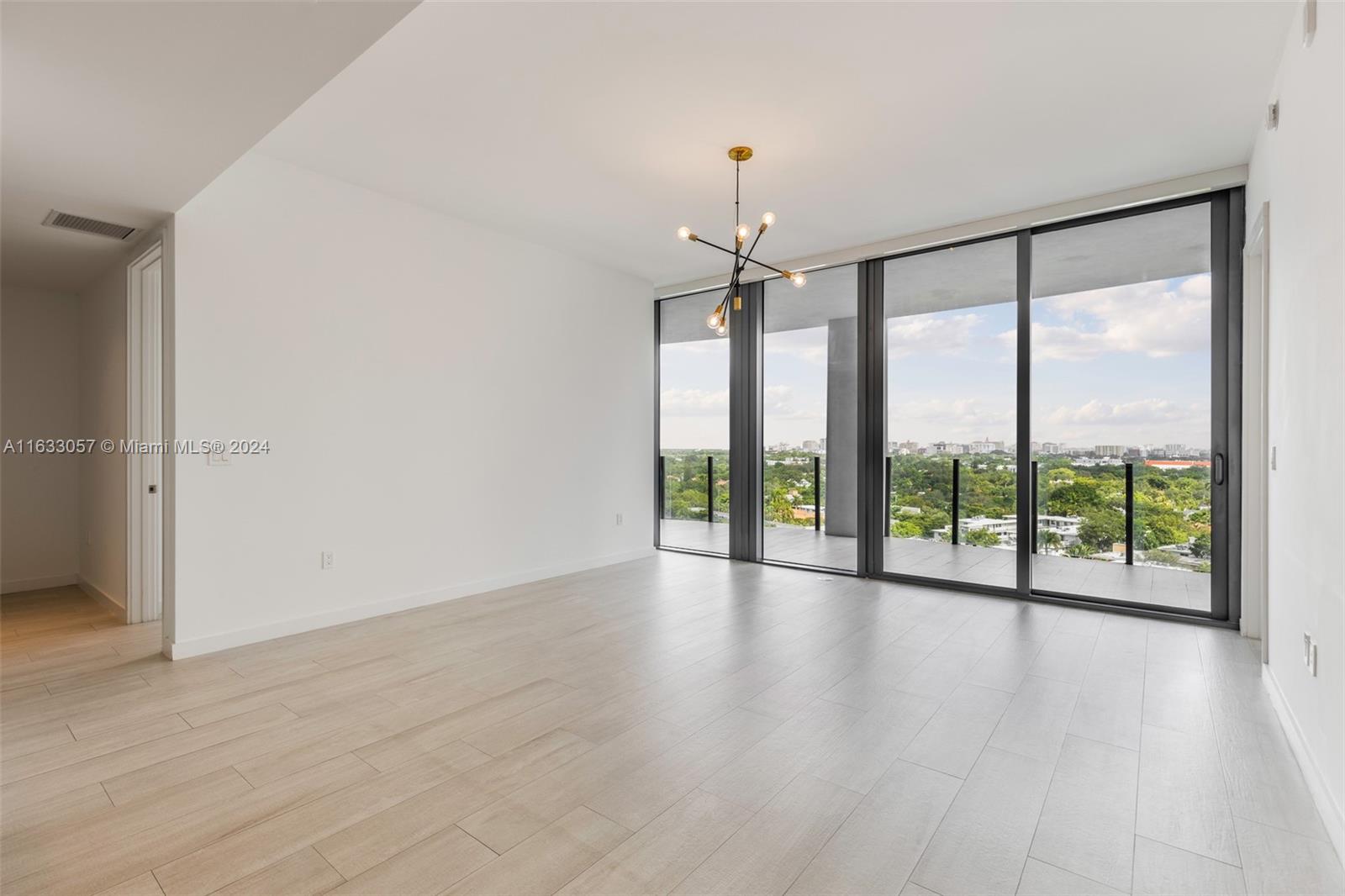 CLUB RESIDENCES AT PARK G - Residential