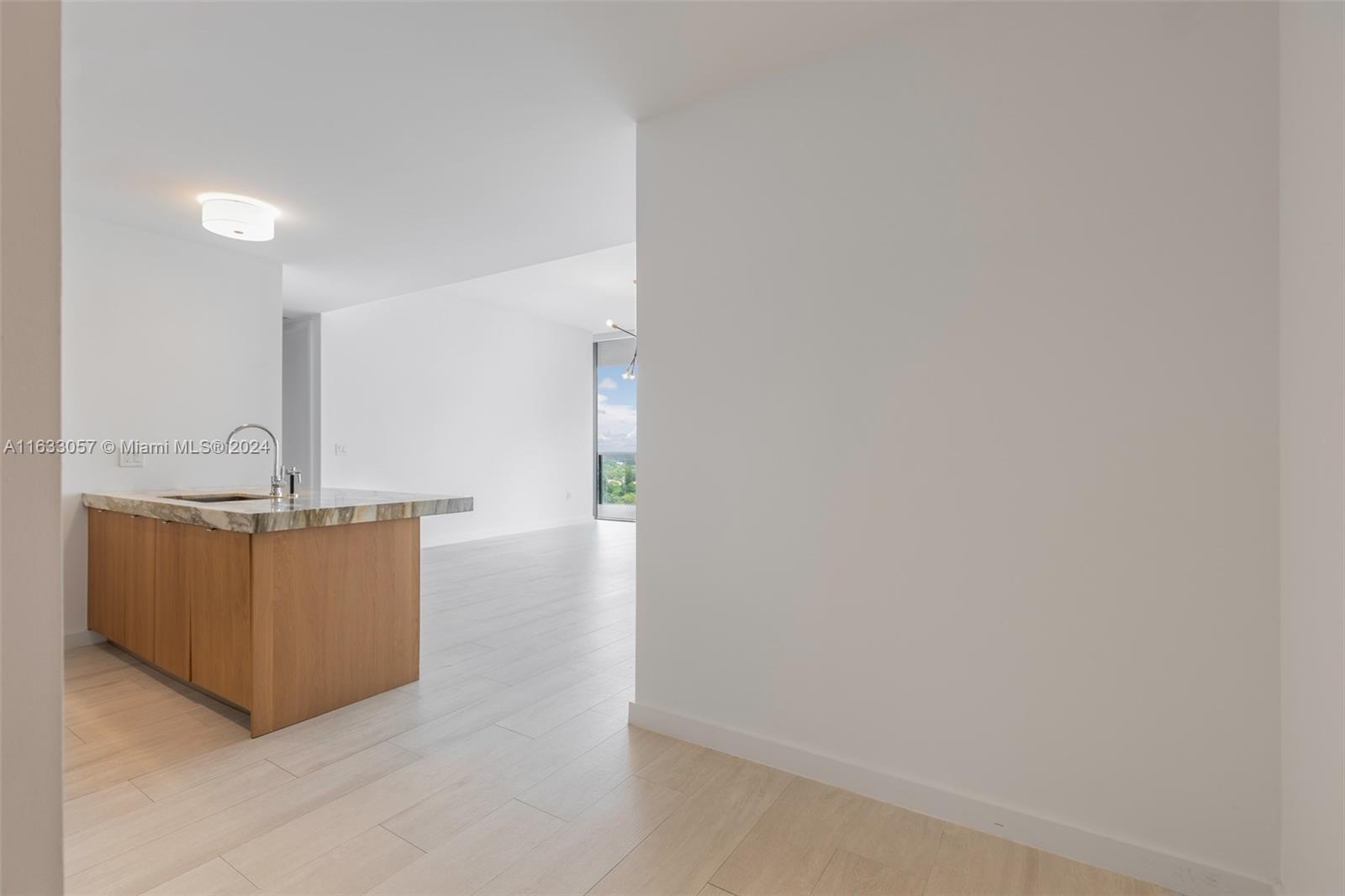 CLUB RESIDENCES AT PARK G - Residential