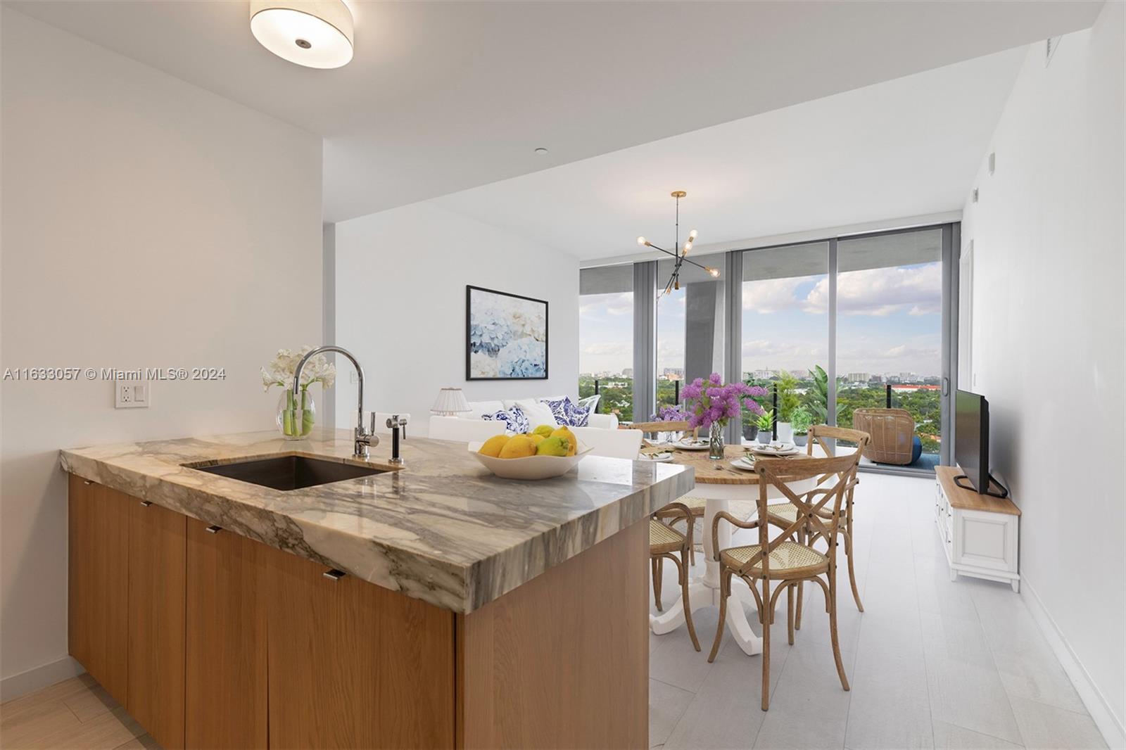 CLUB RESIDENCES AT PARK G - Residential