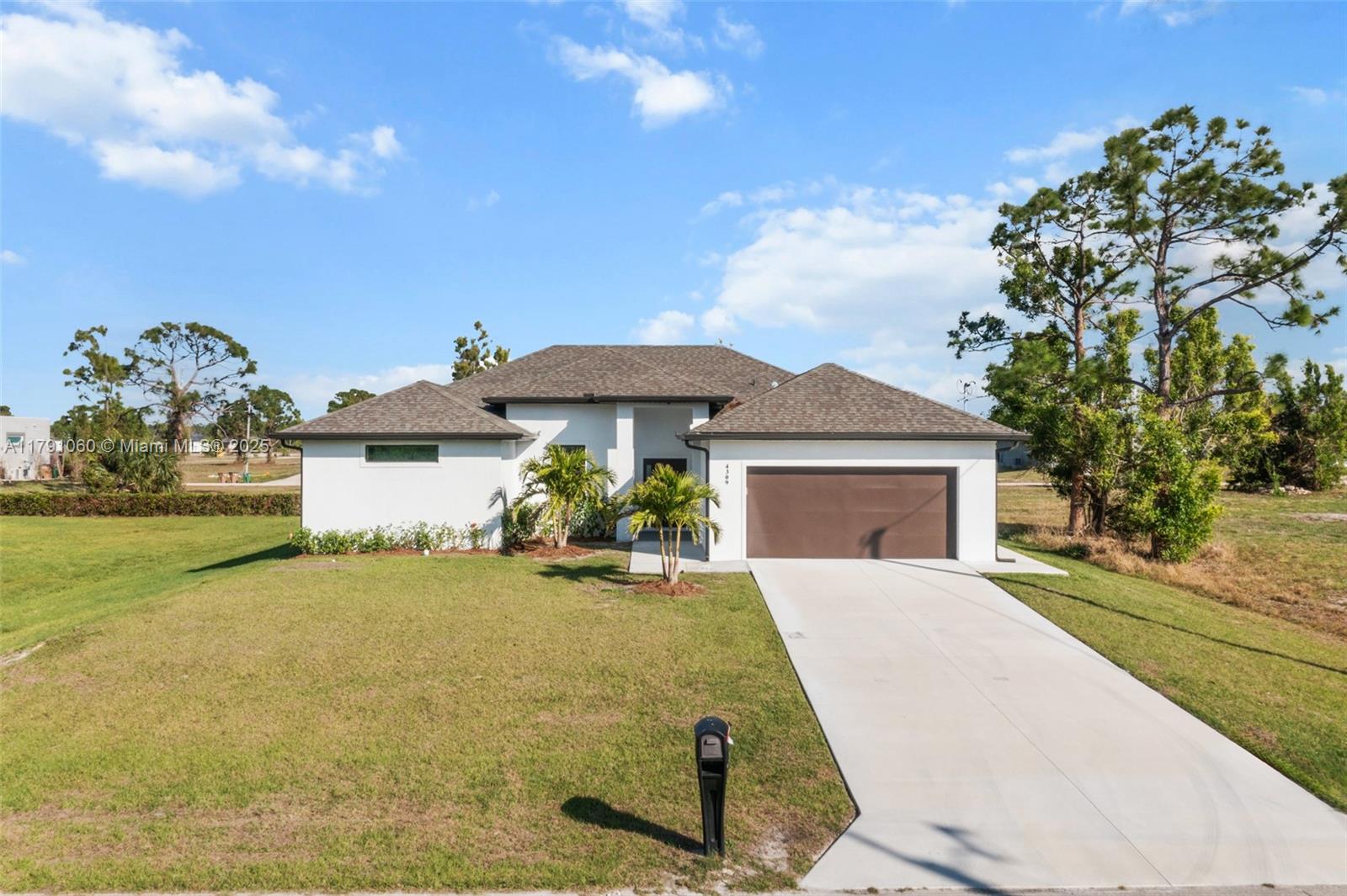 4309 Nw 38th Ave, Cape Coral, Lee County, Florida - 3 Bedrooms  
3 Bathrooms - 
