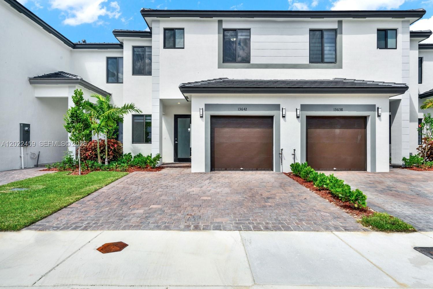 CENTURY GARDENS SOUTH - Residential
