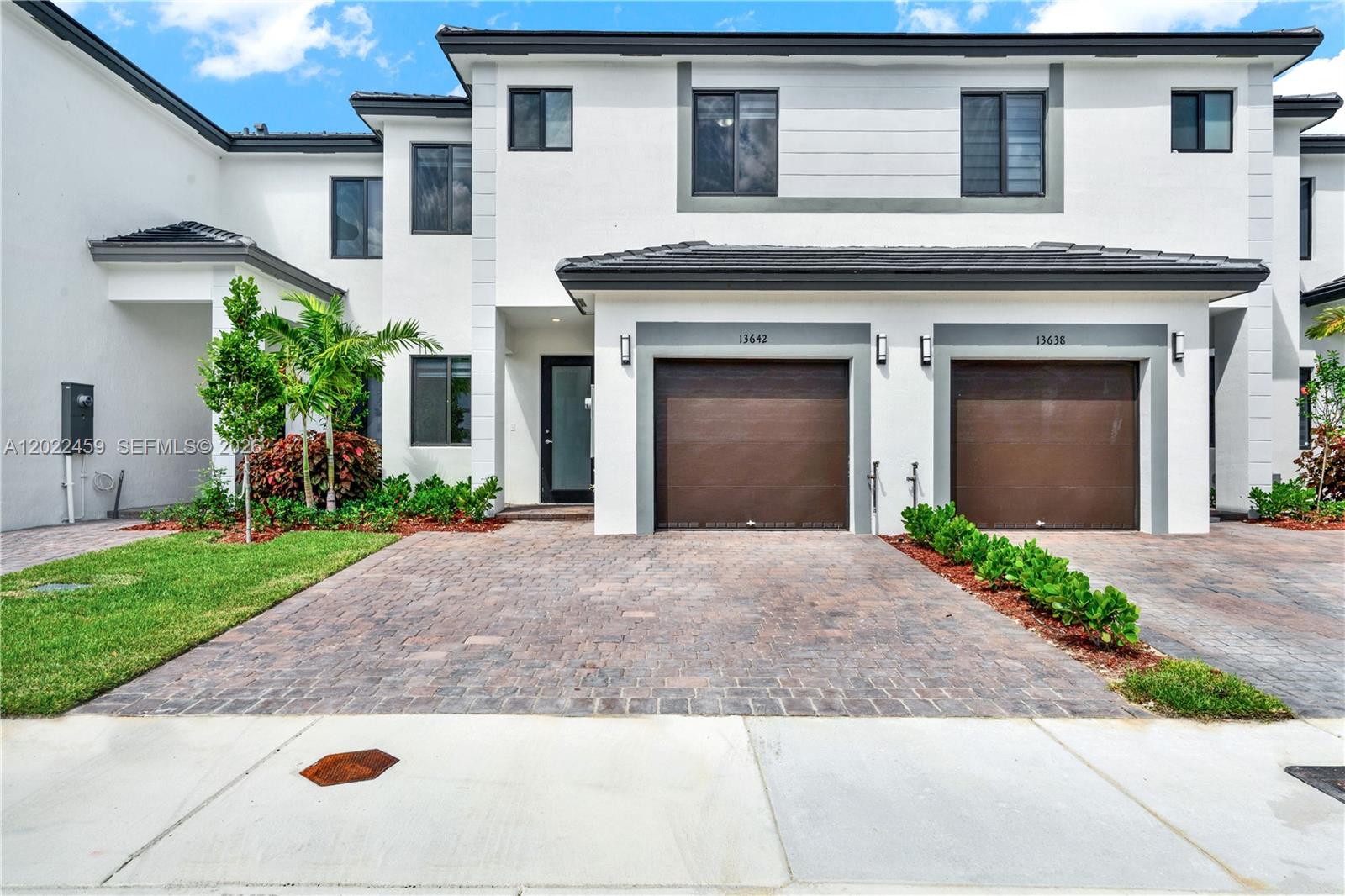 CENTURY GARDENS SOUTH - Residential