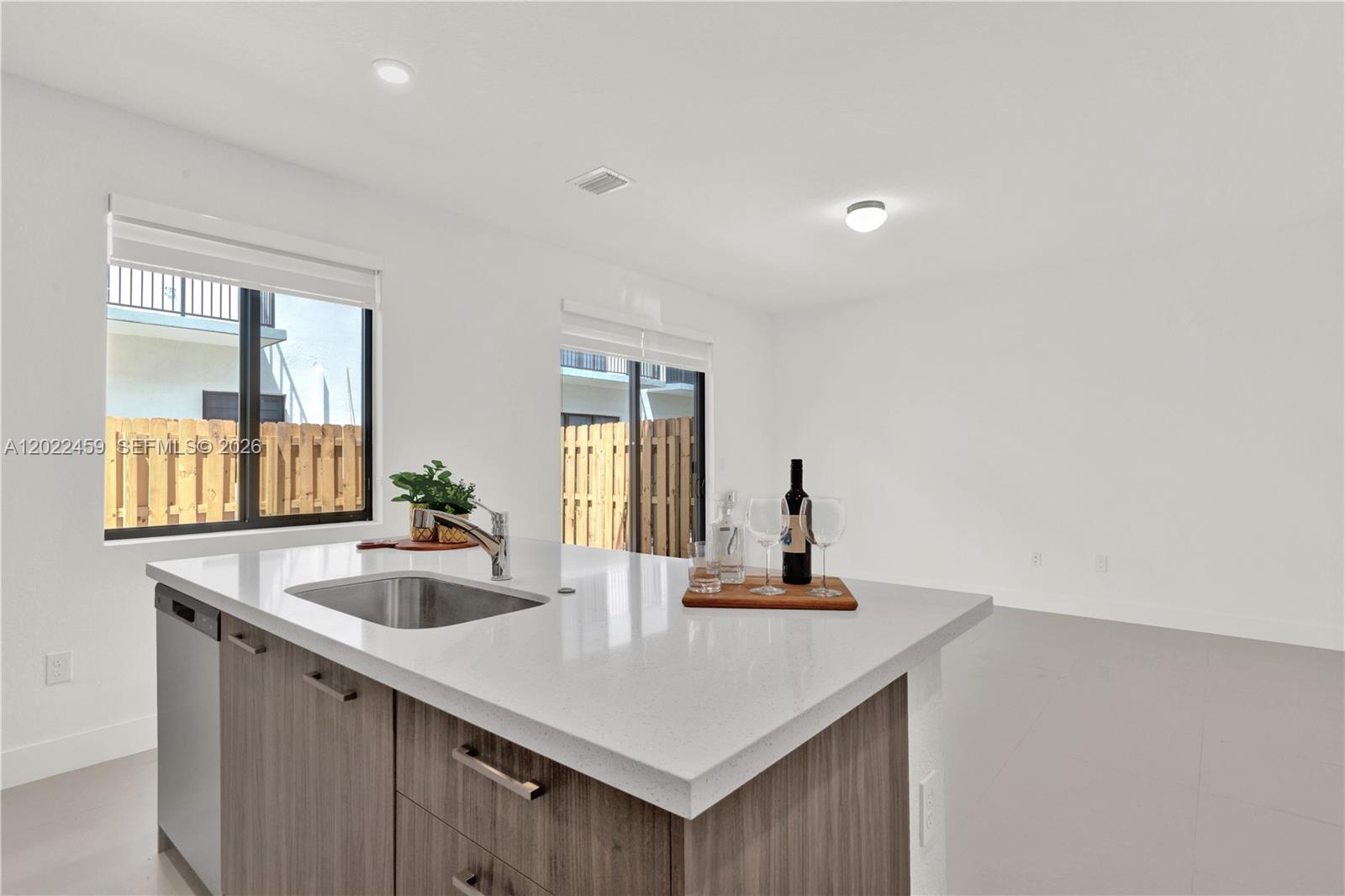 CENTURY GARDENS SOUTH - Residential