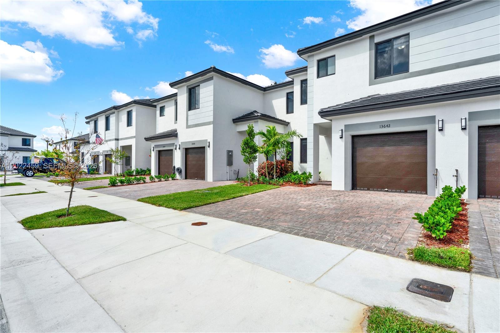 CENTURY GARDENS SOUTH - Residential