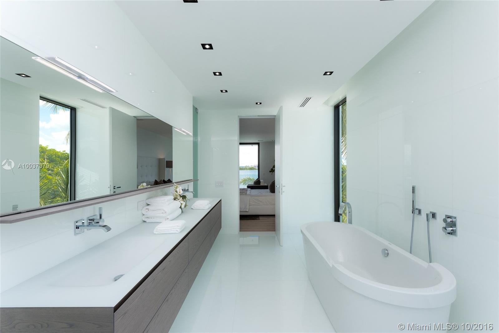 North Bay Island - Residential