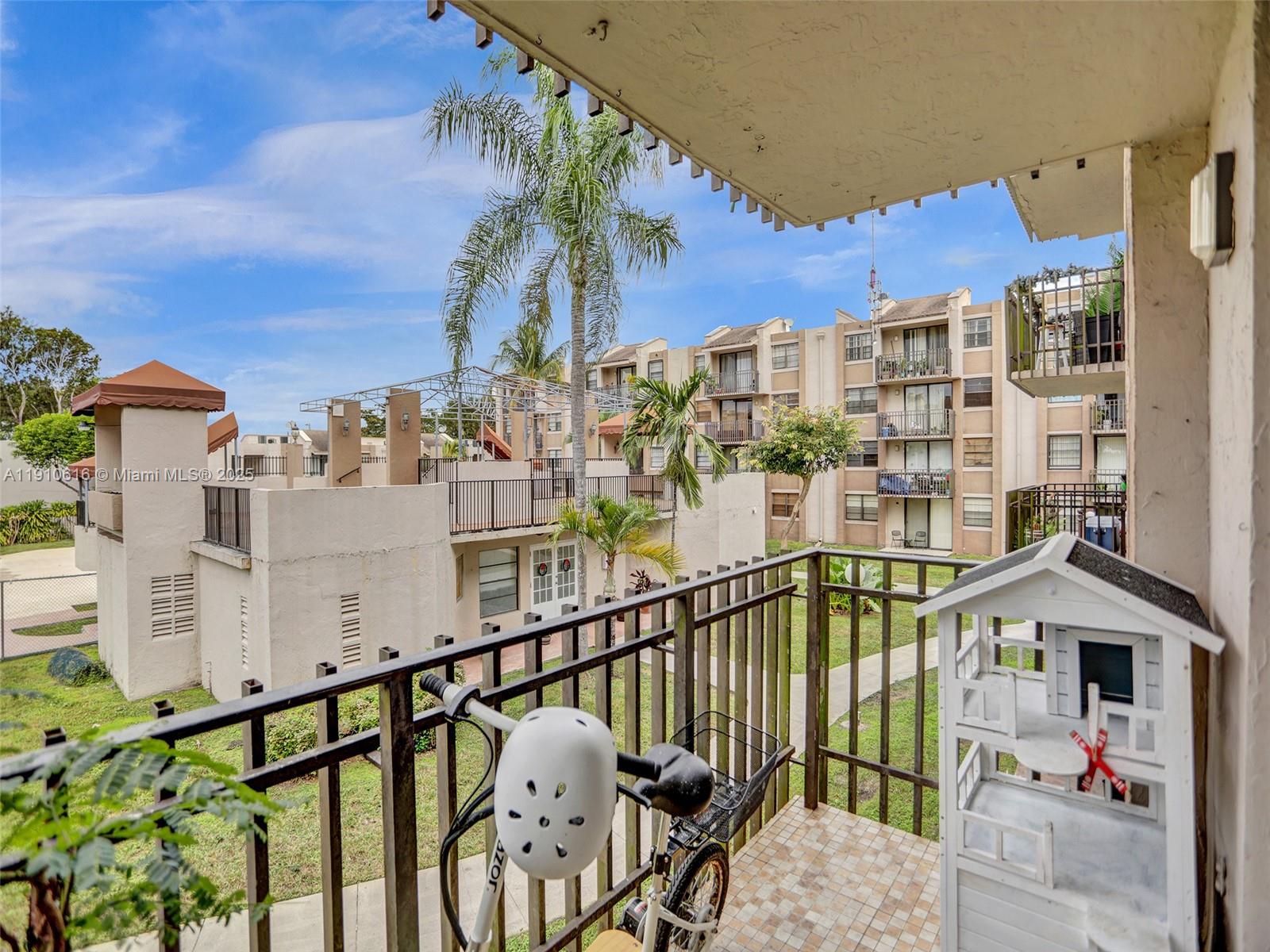 WESTBIRD VILLAGE CONDO - Residential Lease