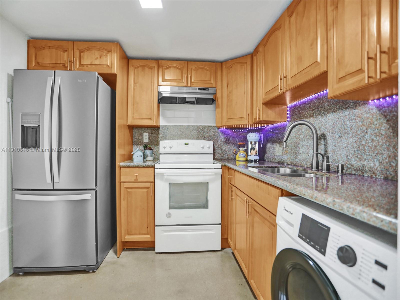 WESTBIRD VILLAGE CONDO - Residential Lease