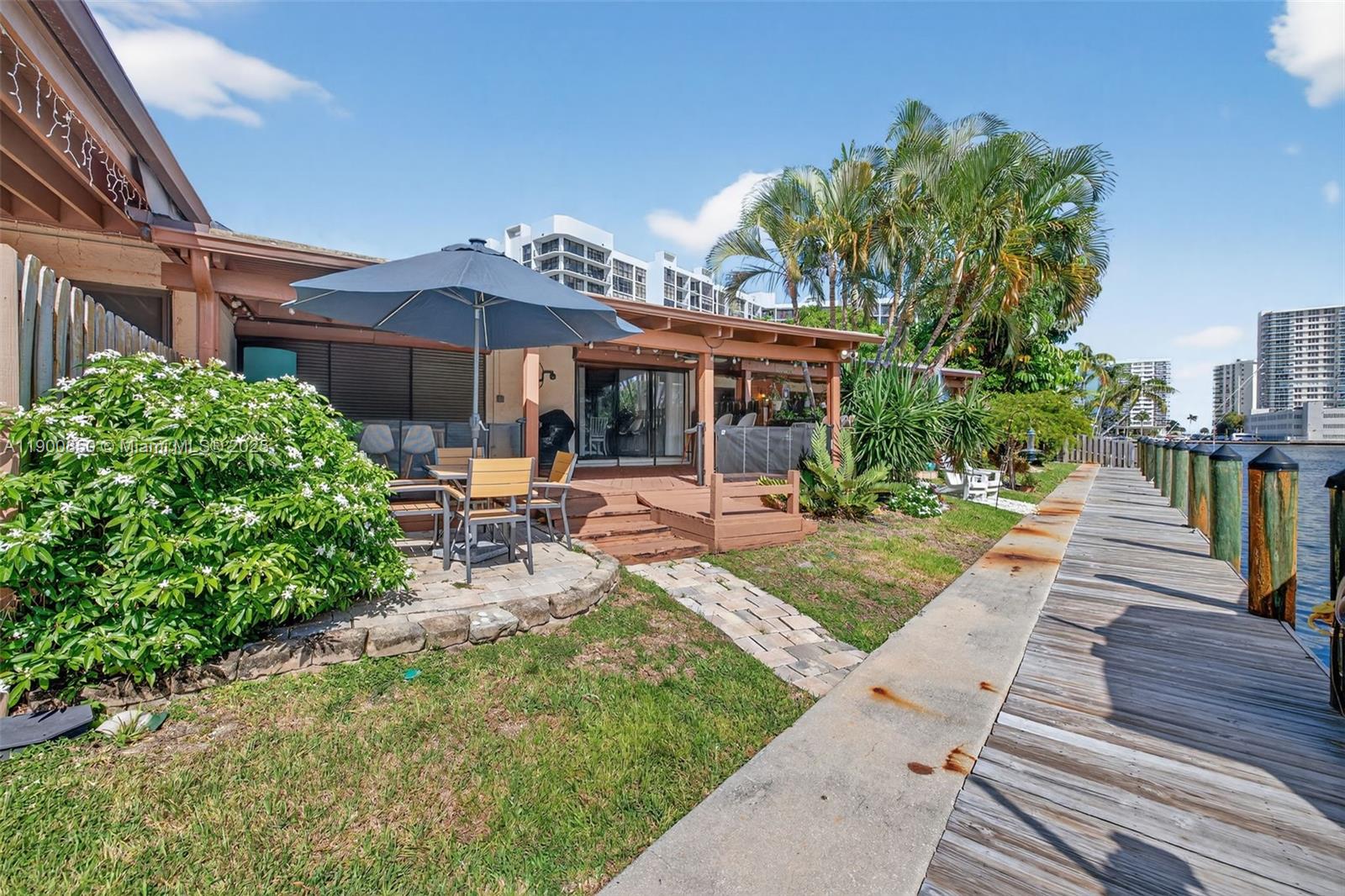 HARBOURWOOD - Residential