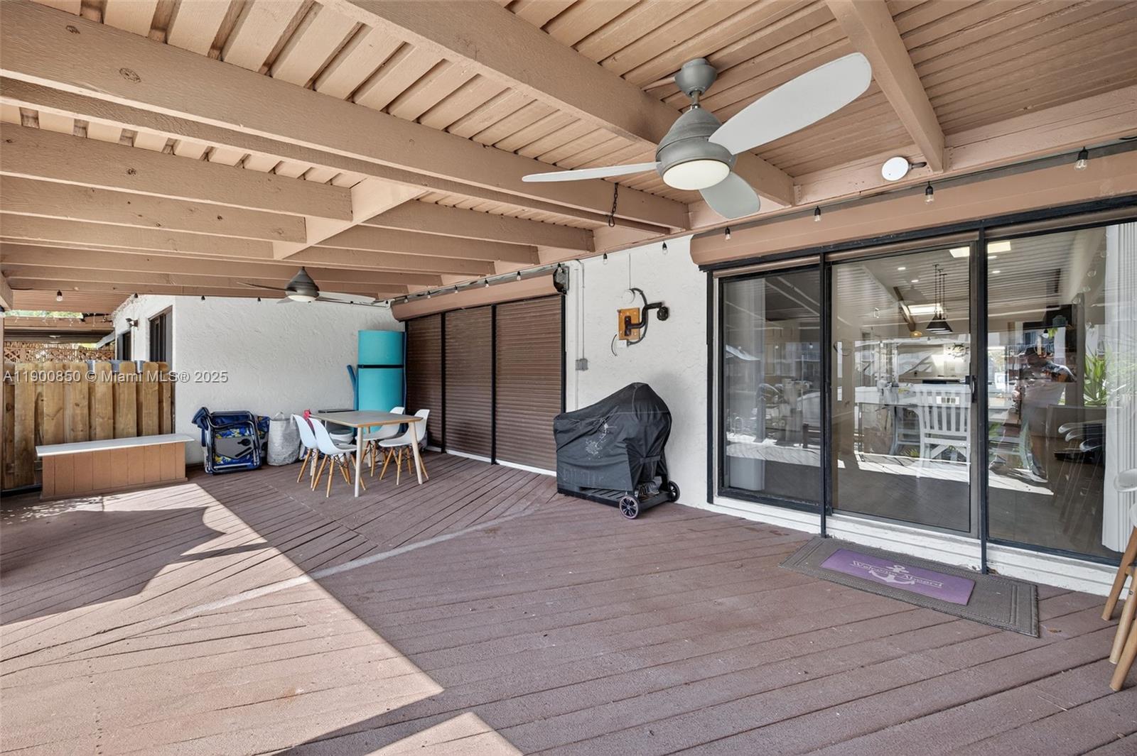 HARBOURWOOD - Residential