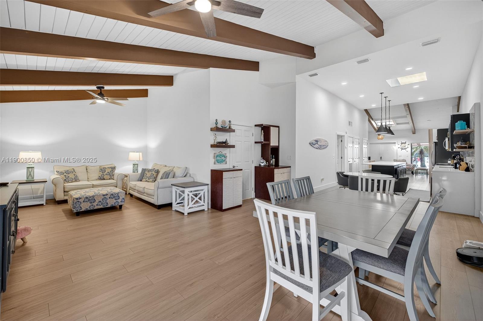 HARBOURWOOD - Residential