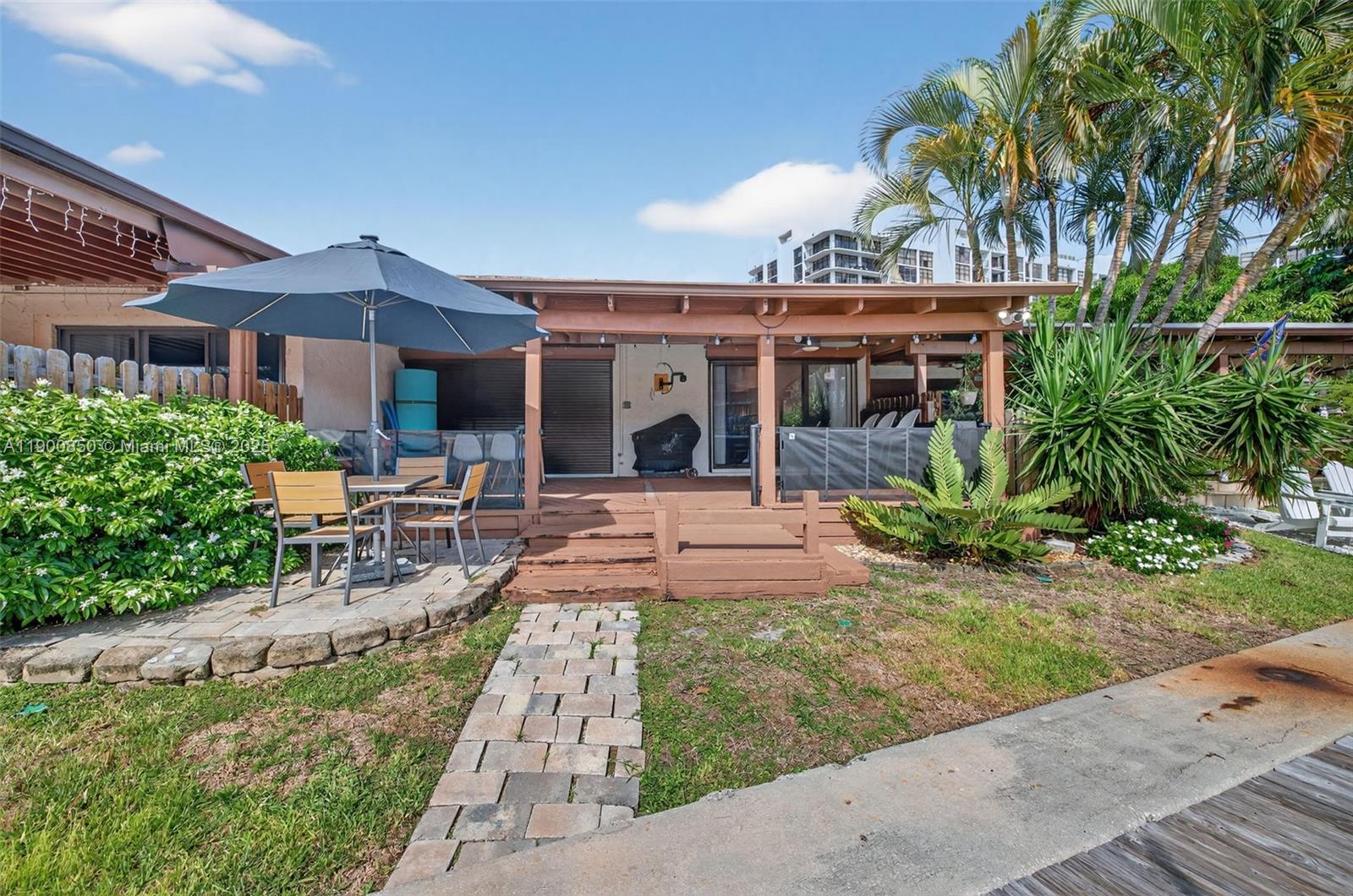 HARBOURWOOD - Residential