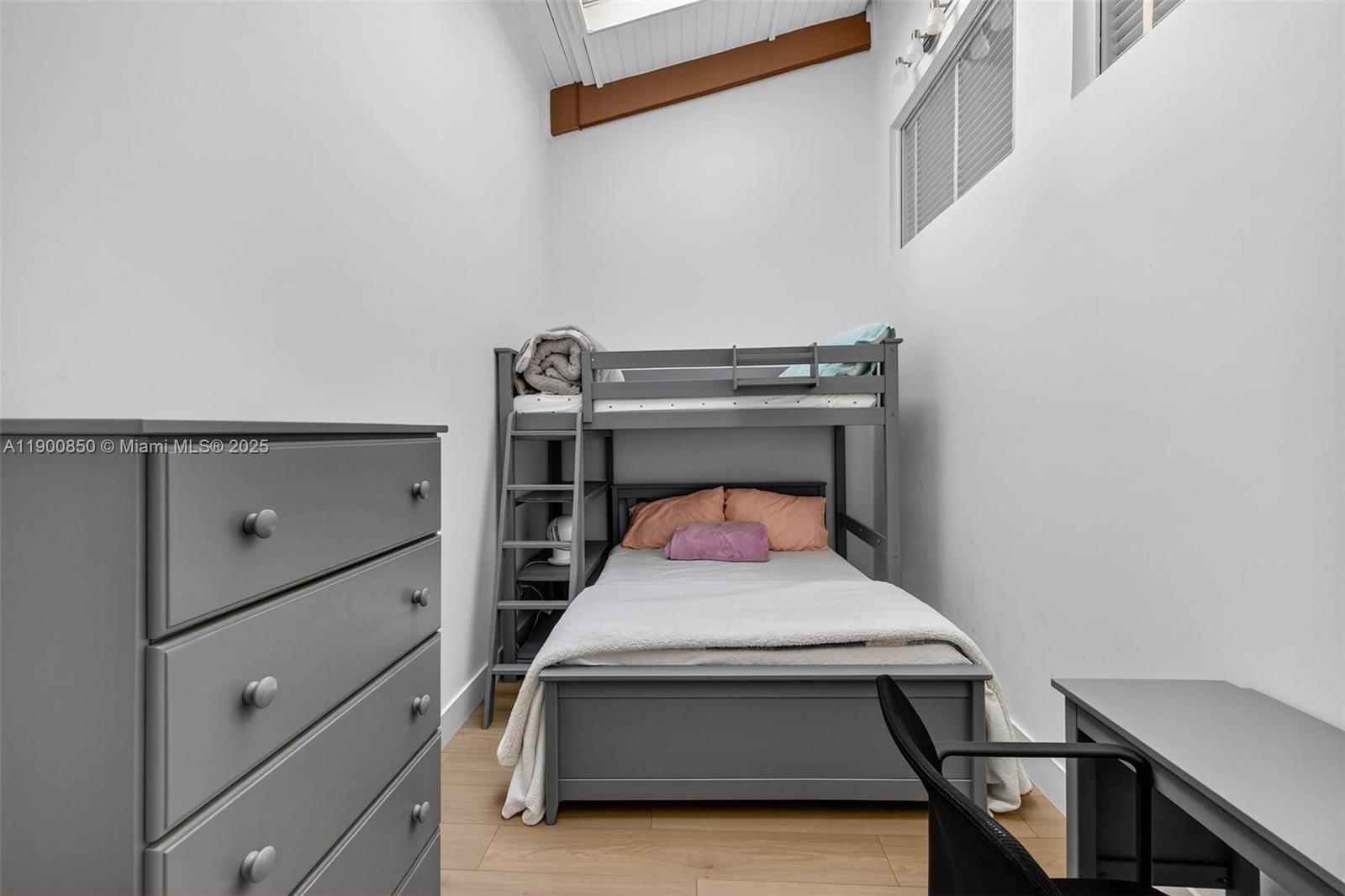 HARBOURWOOD - Residential