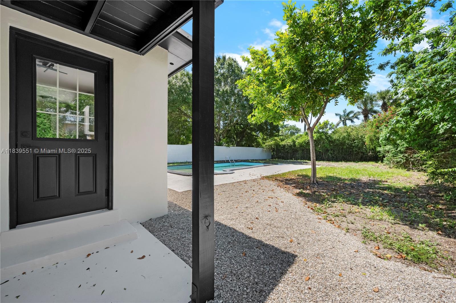 MARAVILLA ESTATES - Residential