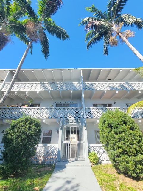 2005 Sans Souci Blvd 303 North Miami FL 33181