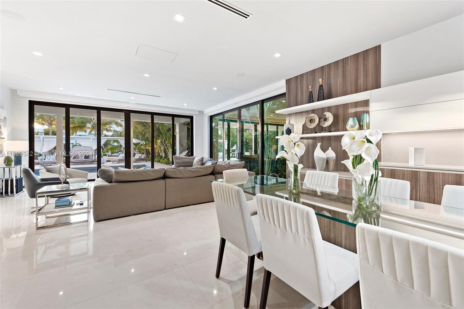 MID GOLF SUB 1ST ADDN - Residential