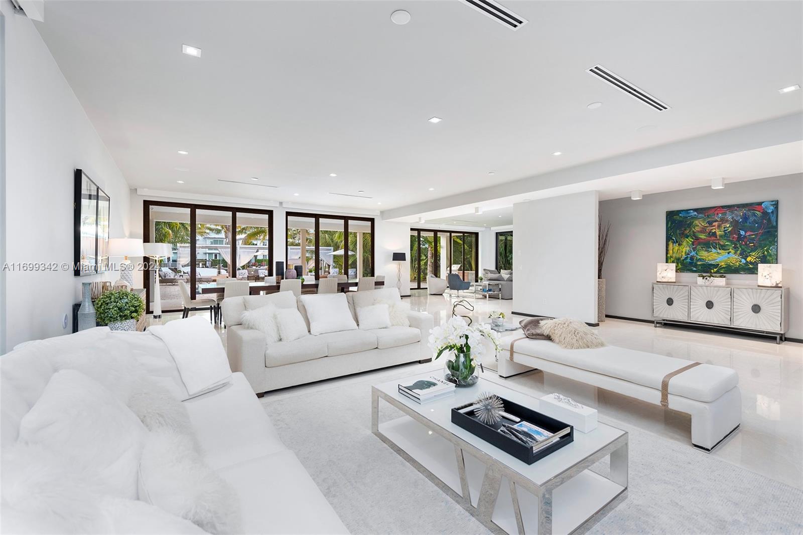 MID GOLF SUB 1ST ADDN - Residential