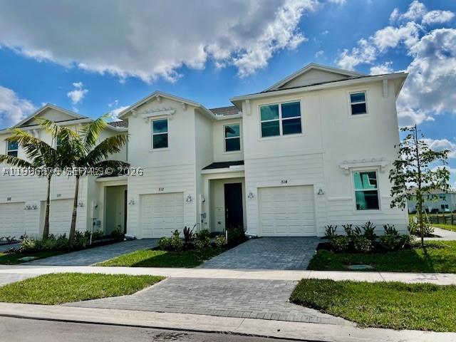 514 SE Rivergrass 0 - Image 1
