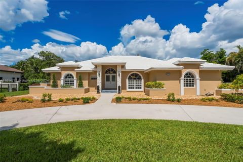 Single Family Residence in Southwest Ranches FL 5240 Hawkhurst Ave Ave.jpg