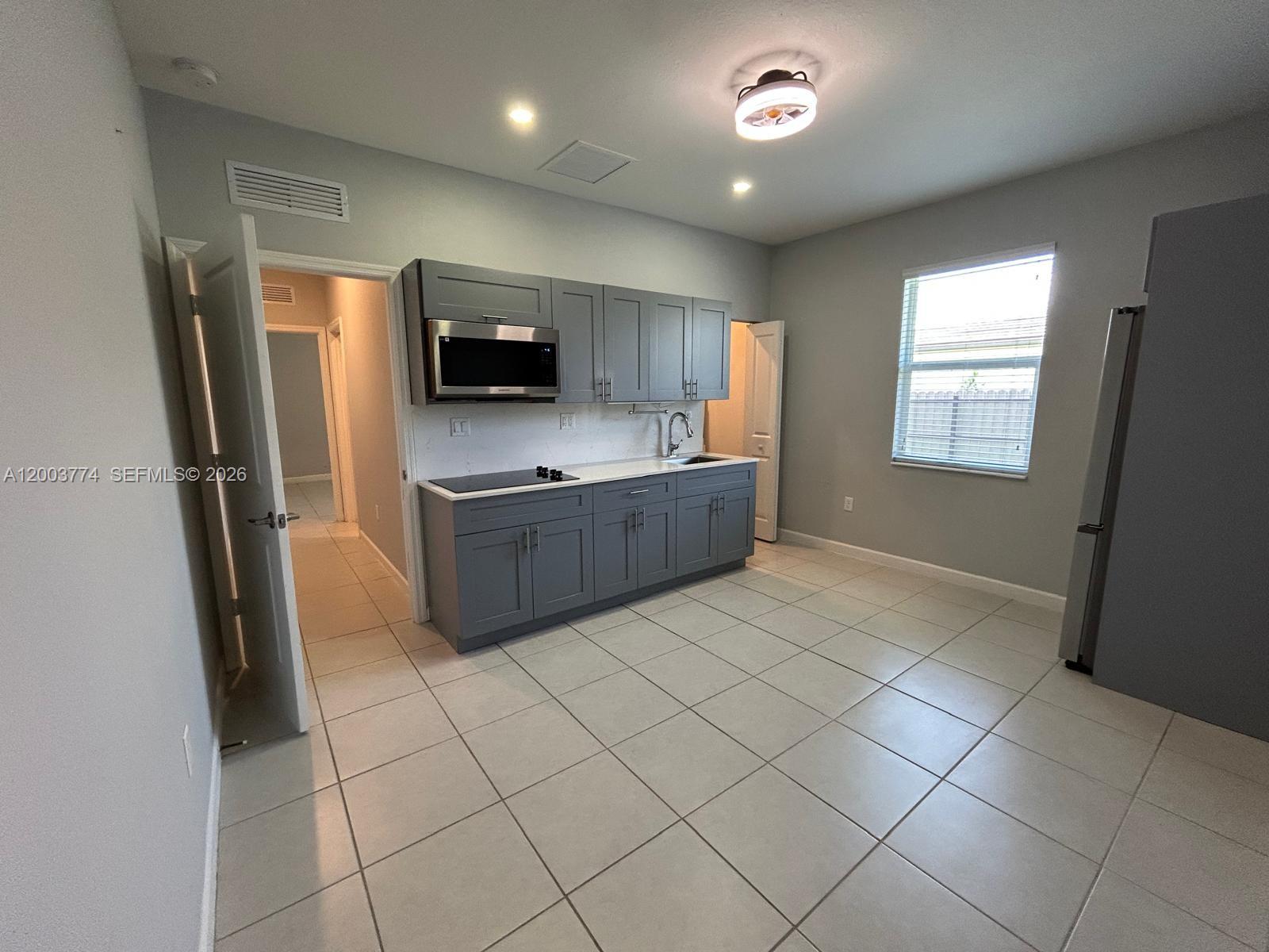 RAMBO - Residential Lease