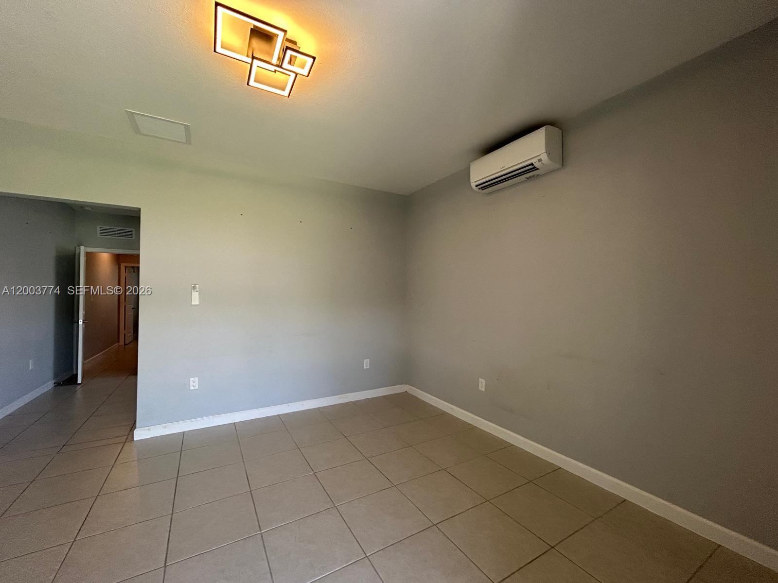 RAMBO - Residential Lease
