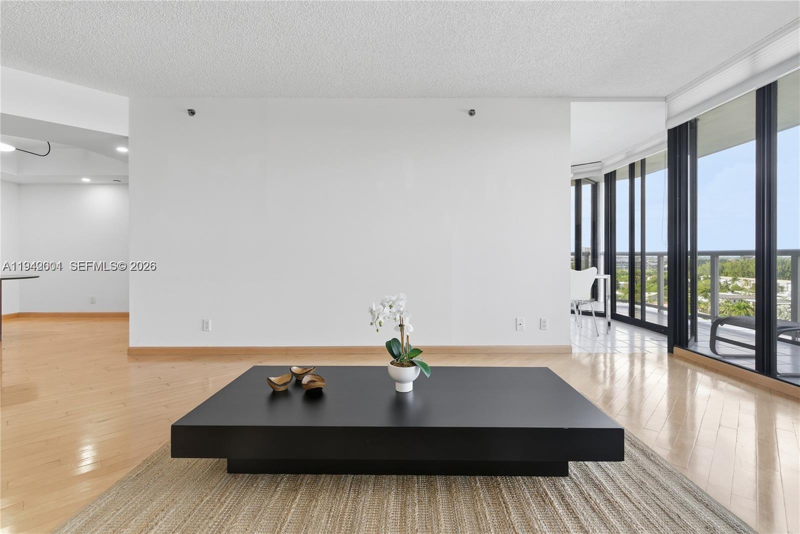 HARBOR TWS AT THE WATERWA - Residential