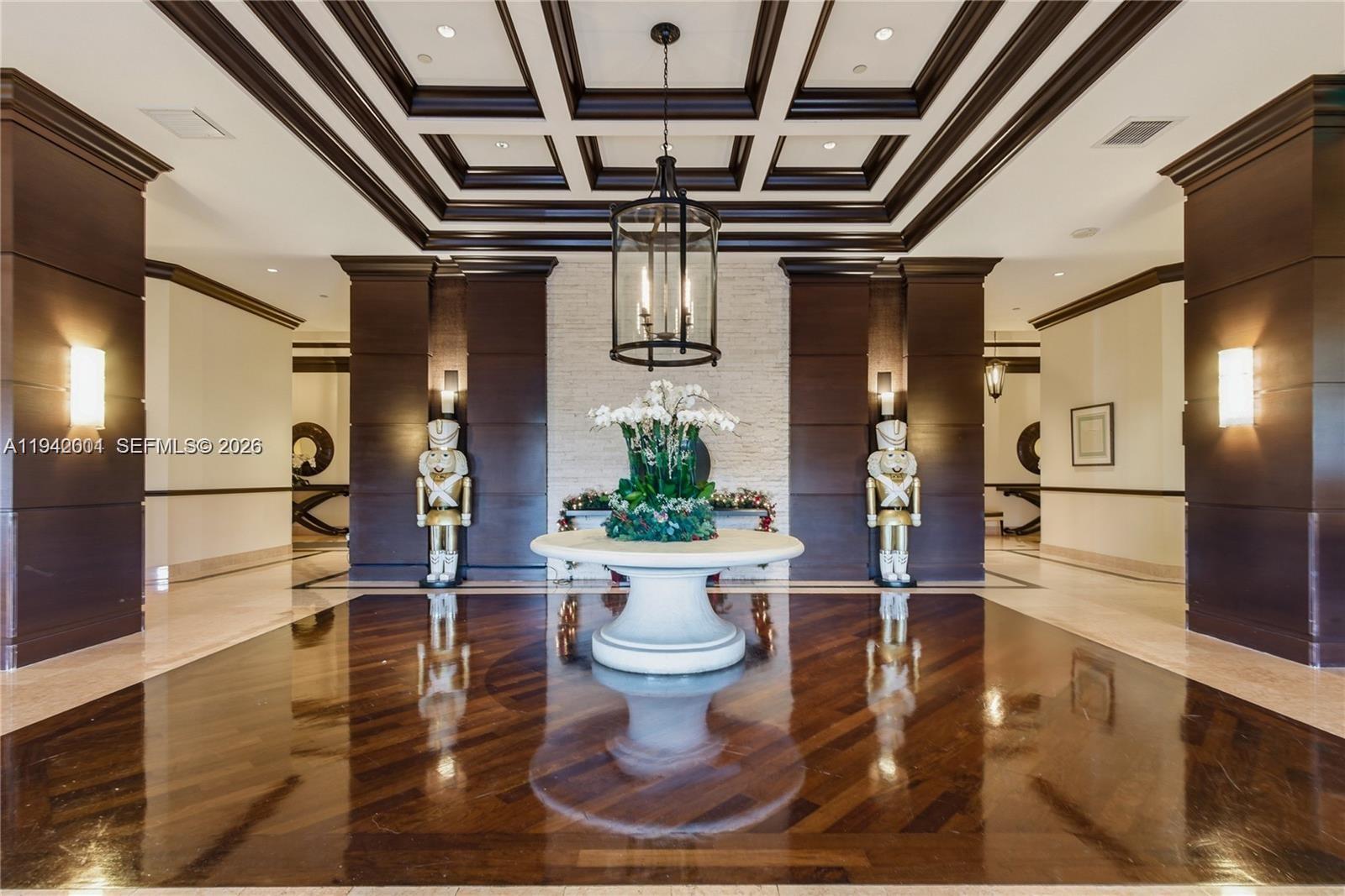 HARBOR TWS AT THE WATERWA - Residential