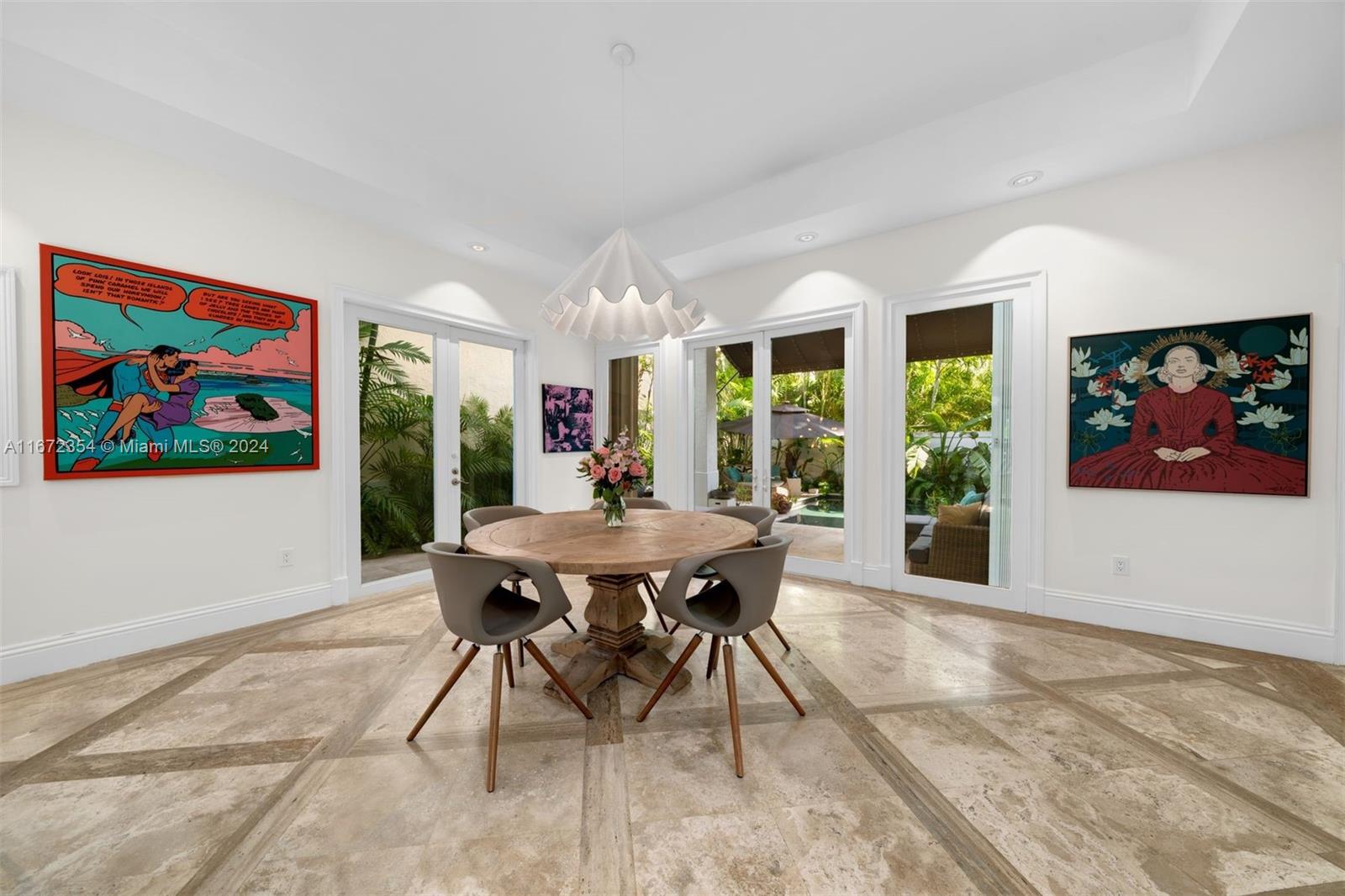 10 Coconut Lane