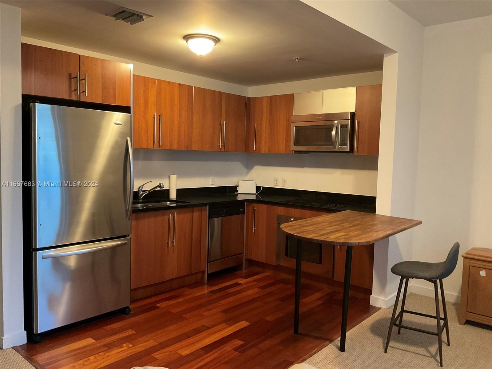 300 S Biscayne Blvd T-1703