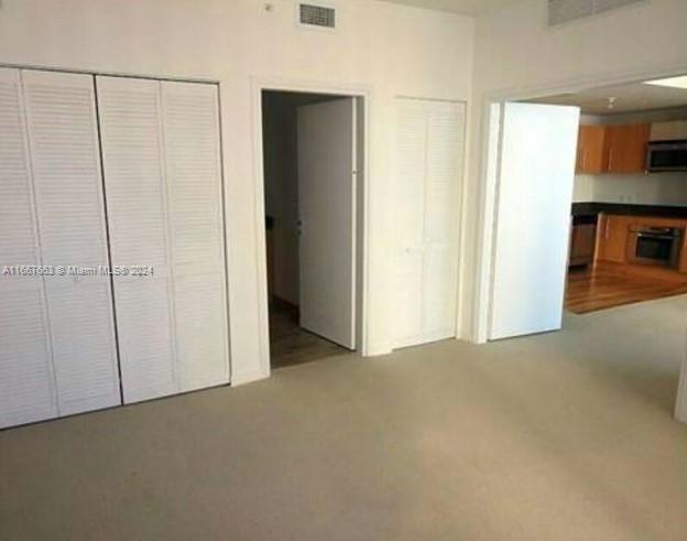 300 S Biscayne Blvd T-1703