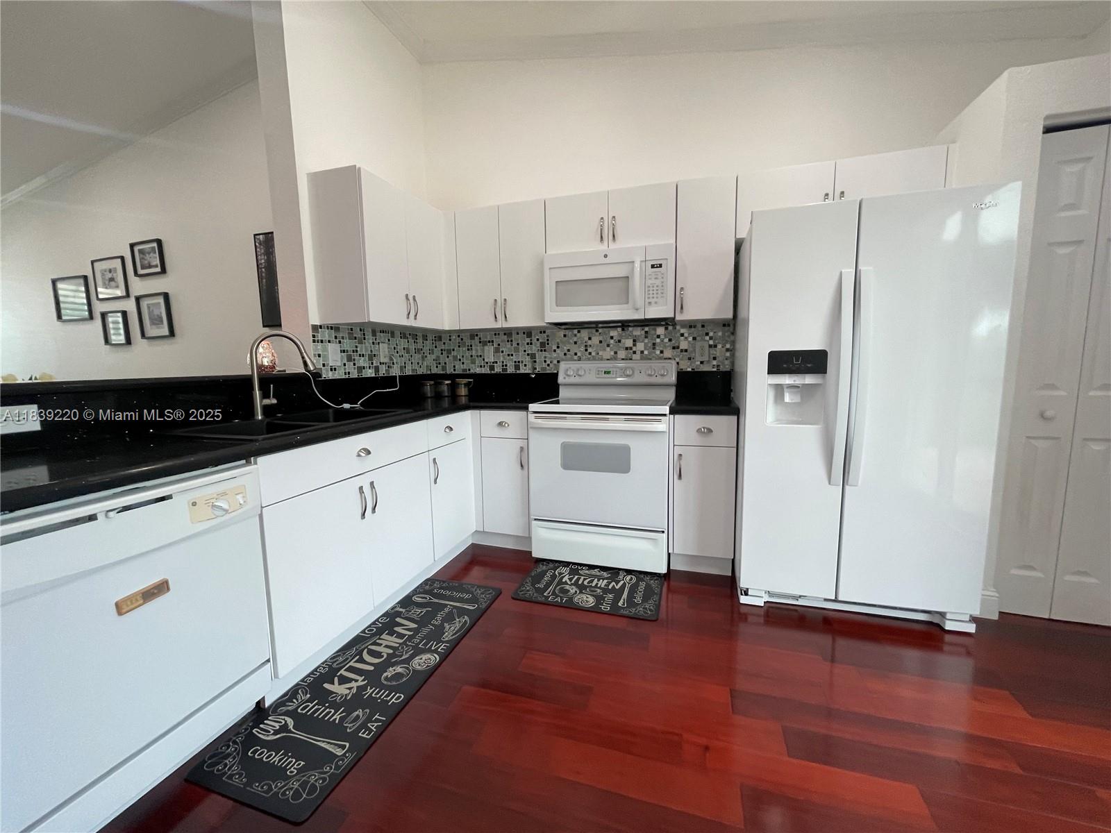 PARCEL D AT SUNSET LAKES - Residential