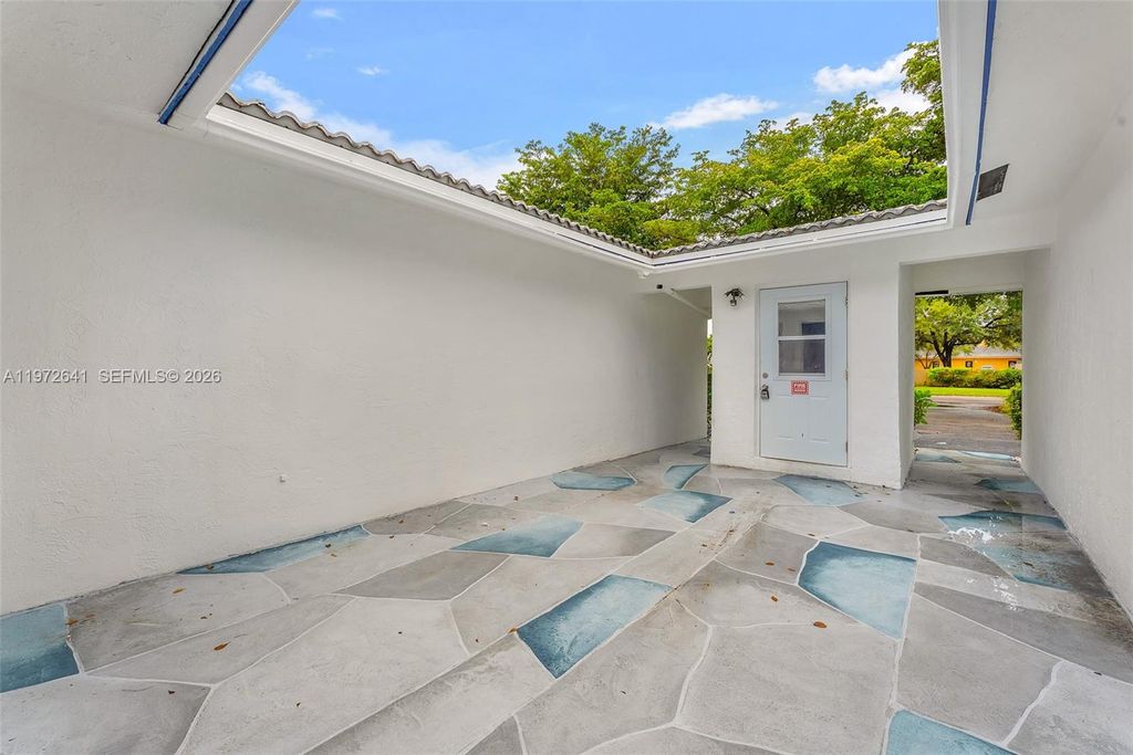 Photo of 10375 NW 35th St #10375, Coral Springs, FL 33065 (MLS # A11972641)