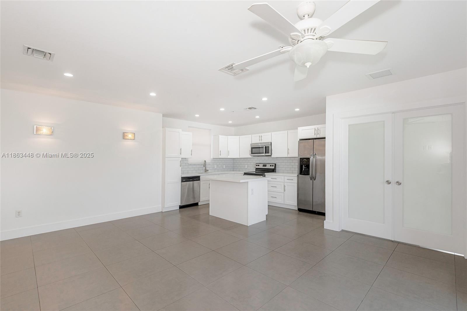 DANIA PLACE (THE) CONDO - Residential Lease