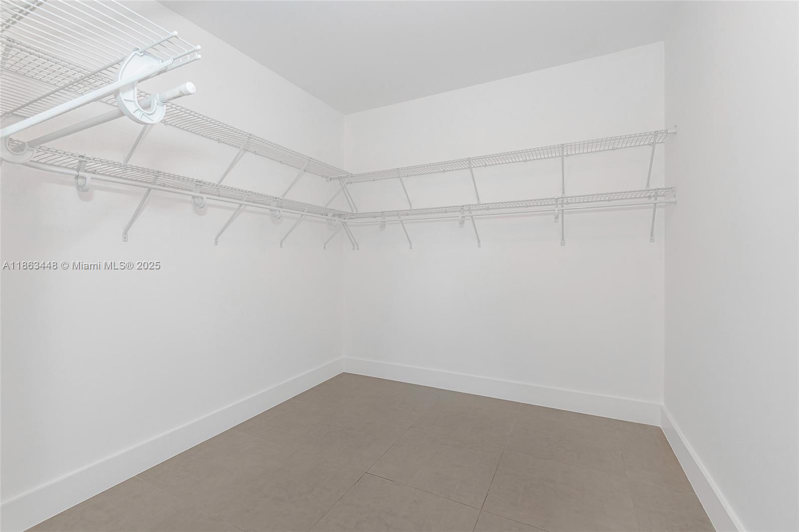 DANIA PLACE (THE) CONDO - Residential Lease