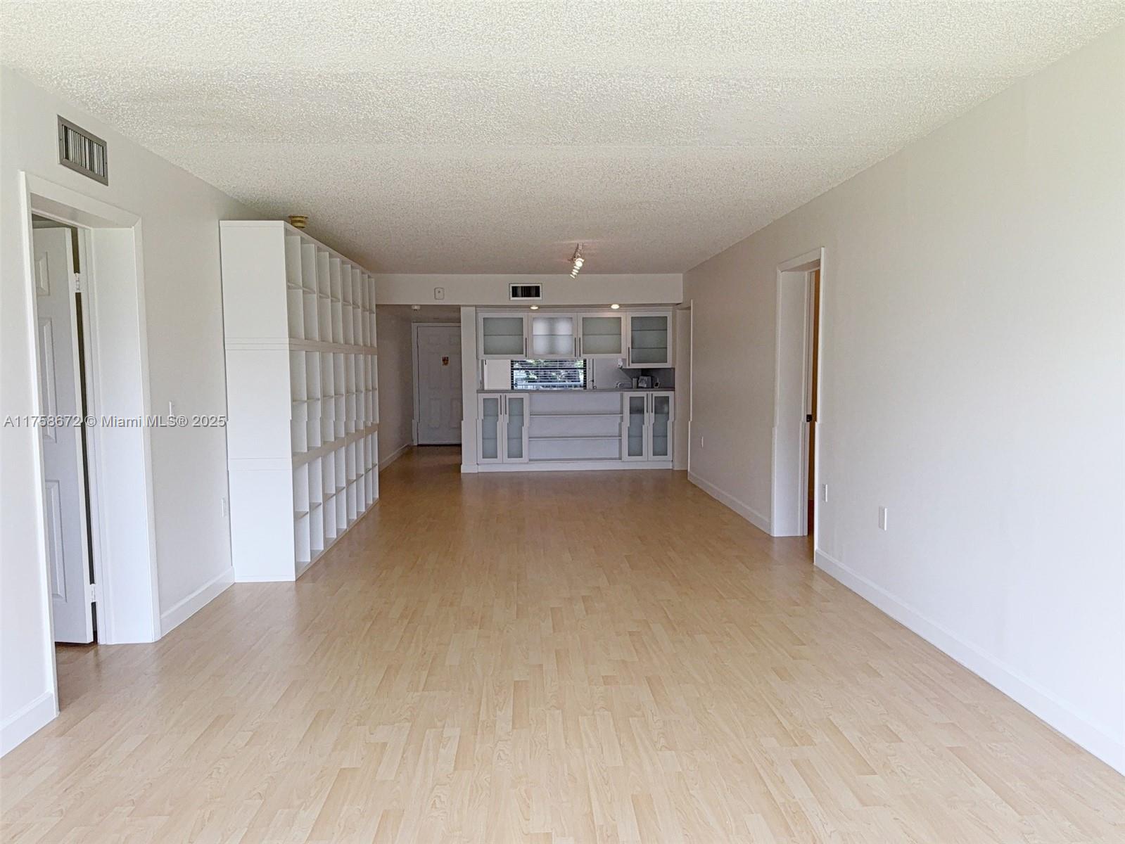 CONDO 2 OF WHITEHALL COND - Residential