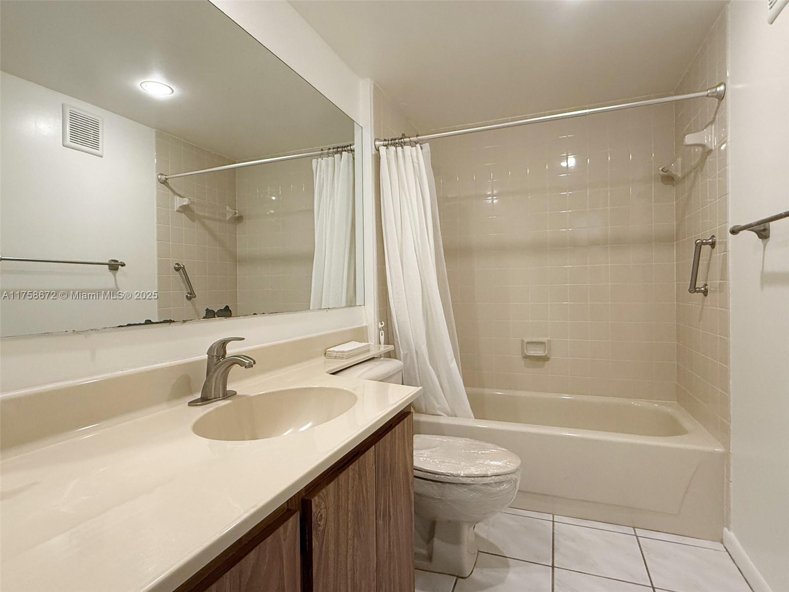 CONDO 2 OF WHITEHALL COND - Residential