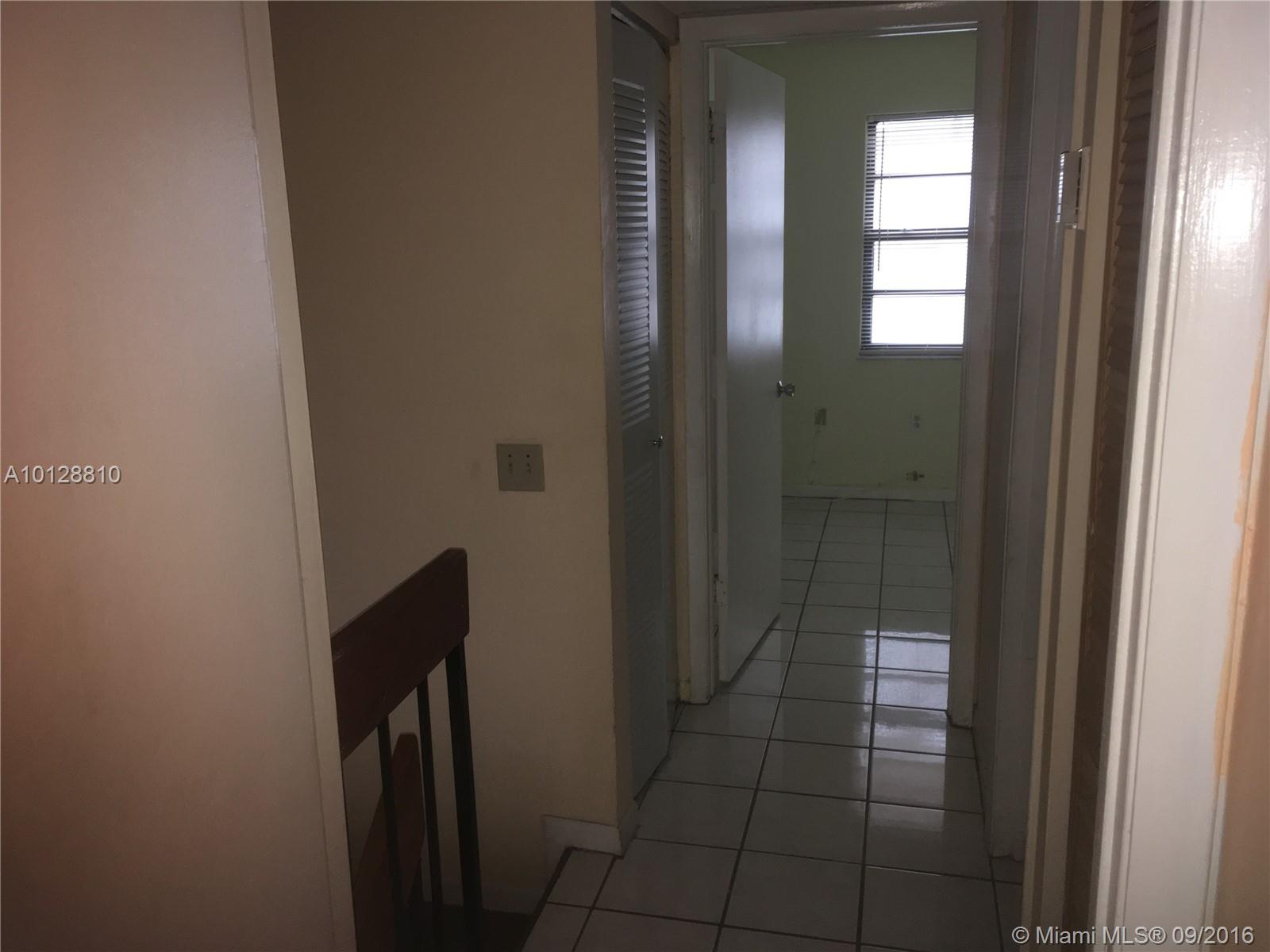 Midway Mansions Twnhs Con - Residential Lease