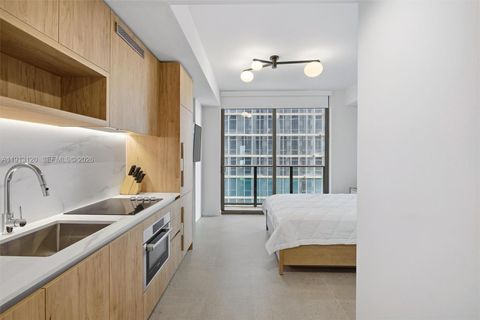 11 NE 6th St 1906 Miami FL 33132